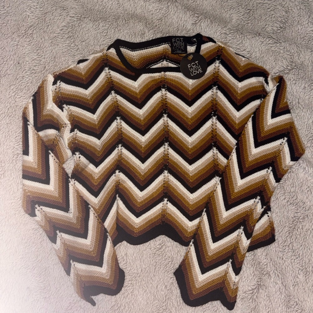 Francesca's Collections Chevron Knit Crew Sweater - Brown, Cream, Black